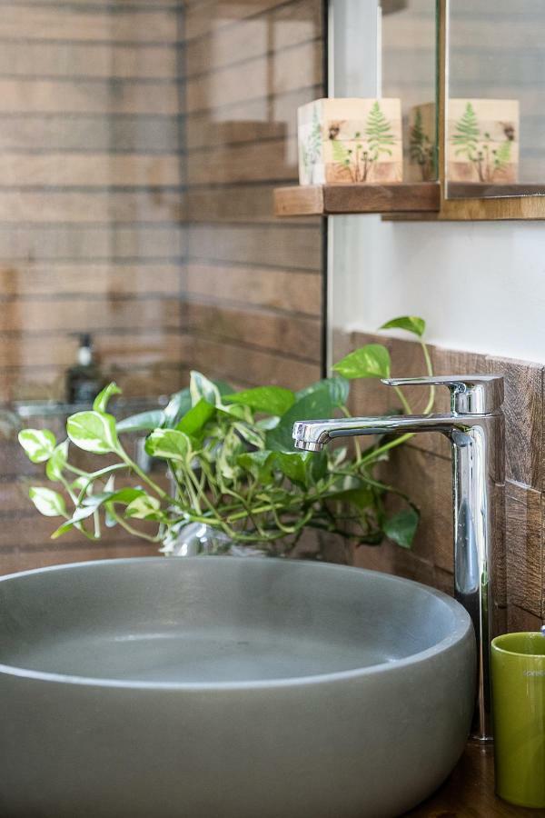 Olive Lemon Biophilic House & Lush Forest Garden Вамос Экстерьер фото